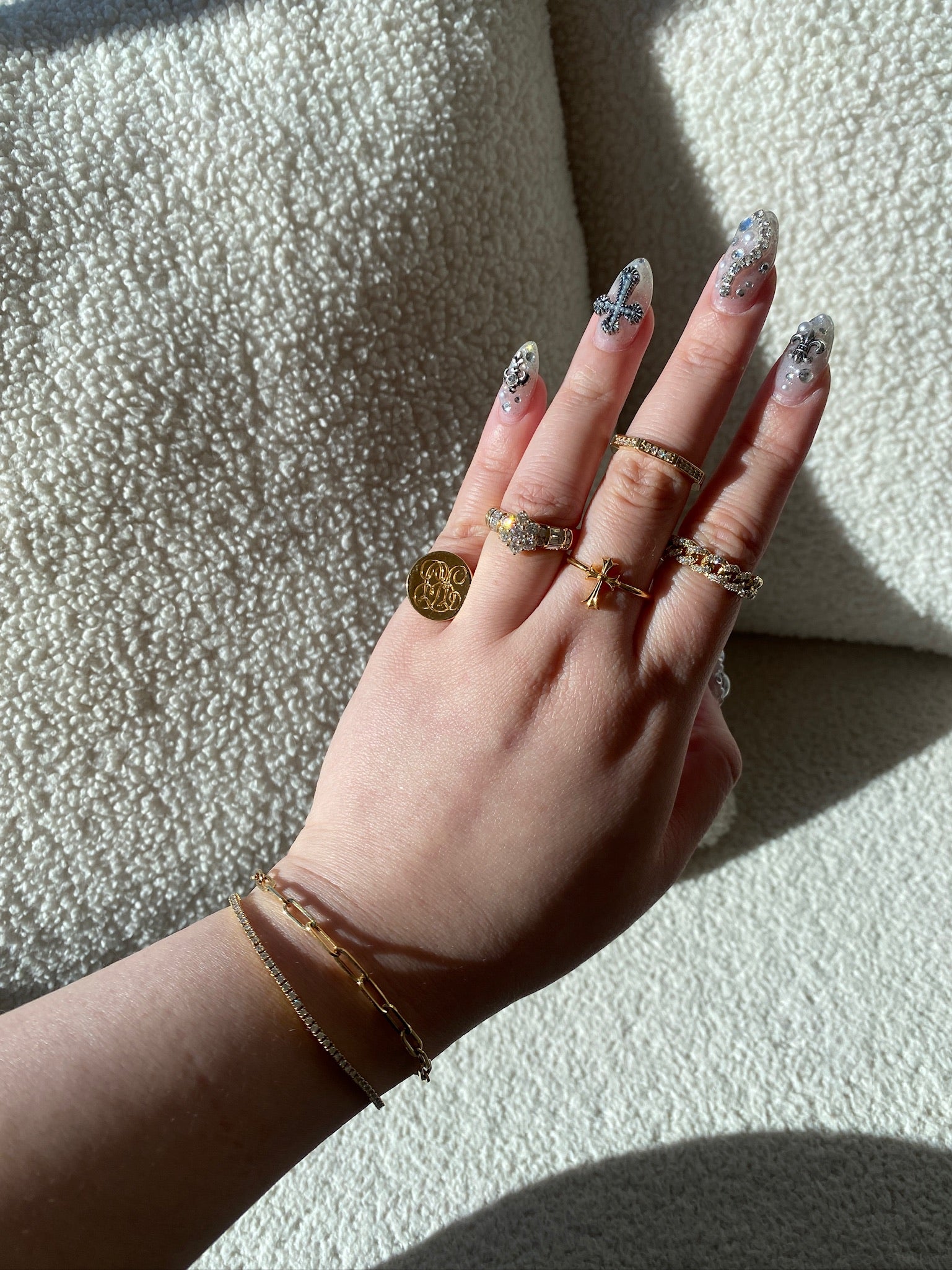Lexie Signet Ring - Image 4