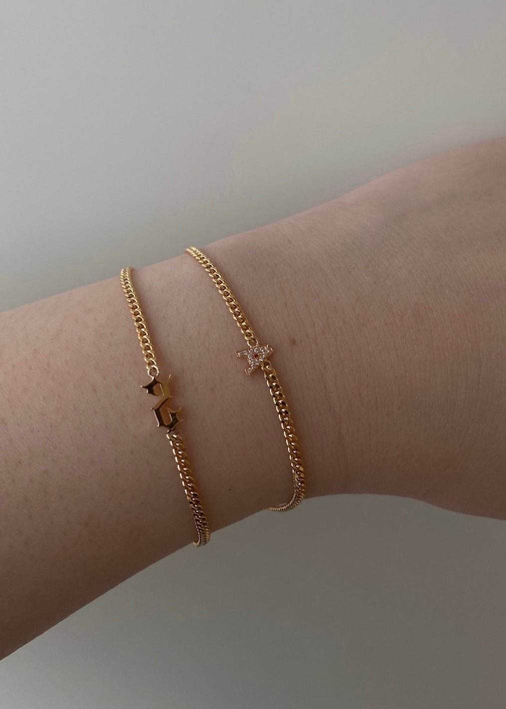 Classic Diamond Initial Chain Bracelet - Image 3