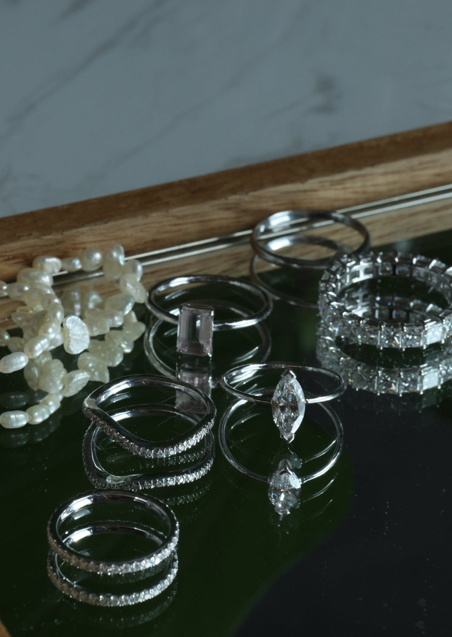 Wavy Diamond Ring - Image 3